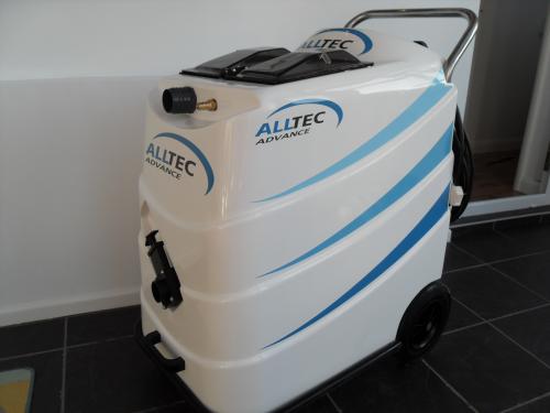 Carpet Cleaning Machine
