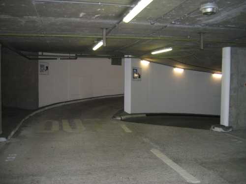 bell street car park
