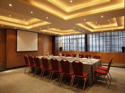 Courthouse Doubletree by Hilton London Hotel