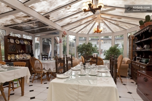Large Breakfast Room