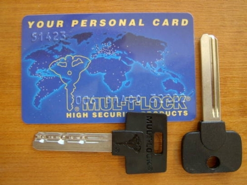 MUL-T-LOCK Classic
