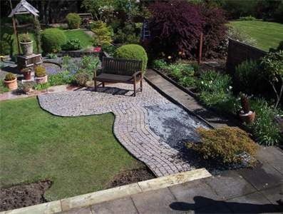 A Classic 'The Mobile Gardener' Design