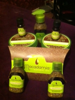 Macadamia Healing Oil